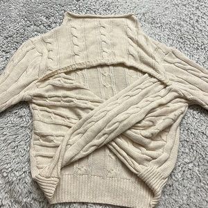 ☁️CROPPED CROSS FRONT SWEATER☁️